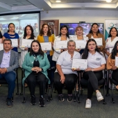 Proyecto de vinculación impulsa formación digital de mujeres emprendedoras